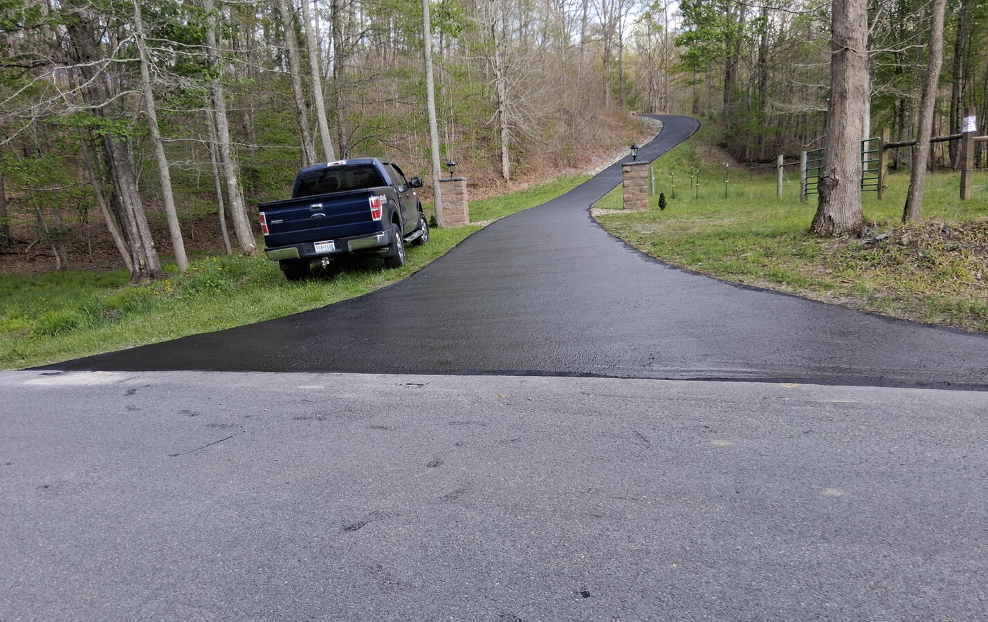 freshly sealcoated driveway swv
